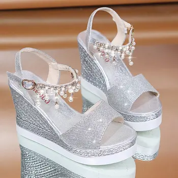 2019Fashion Pleištai Avalynė Moterims Basutės Plius Dydžio Aukštakulnius Vasaros Batai diamond sandalai Femme Platformos Basutės