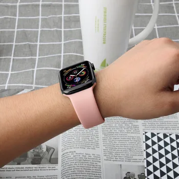 Dirželis Apple Watch band 44mm 42mm iWatch 40mm 38mm Silikono watchband apyrankės apyrankės correa apple žiūrėti SE 6 5 4 3 2