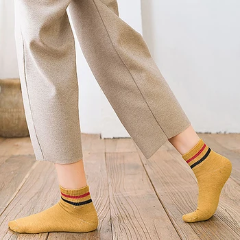 Dryžuotos kojinės moterims medvilnės kawaii mados dizaineris meias laimingas, mielas harajuku žiniasklaidos, moteris chaussette femme ponios sokken kojinių